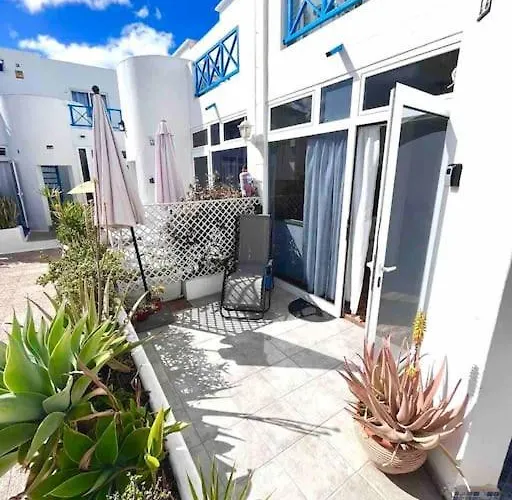 17 Blueshark Apartment